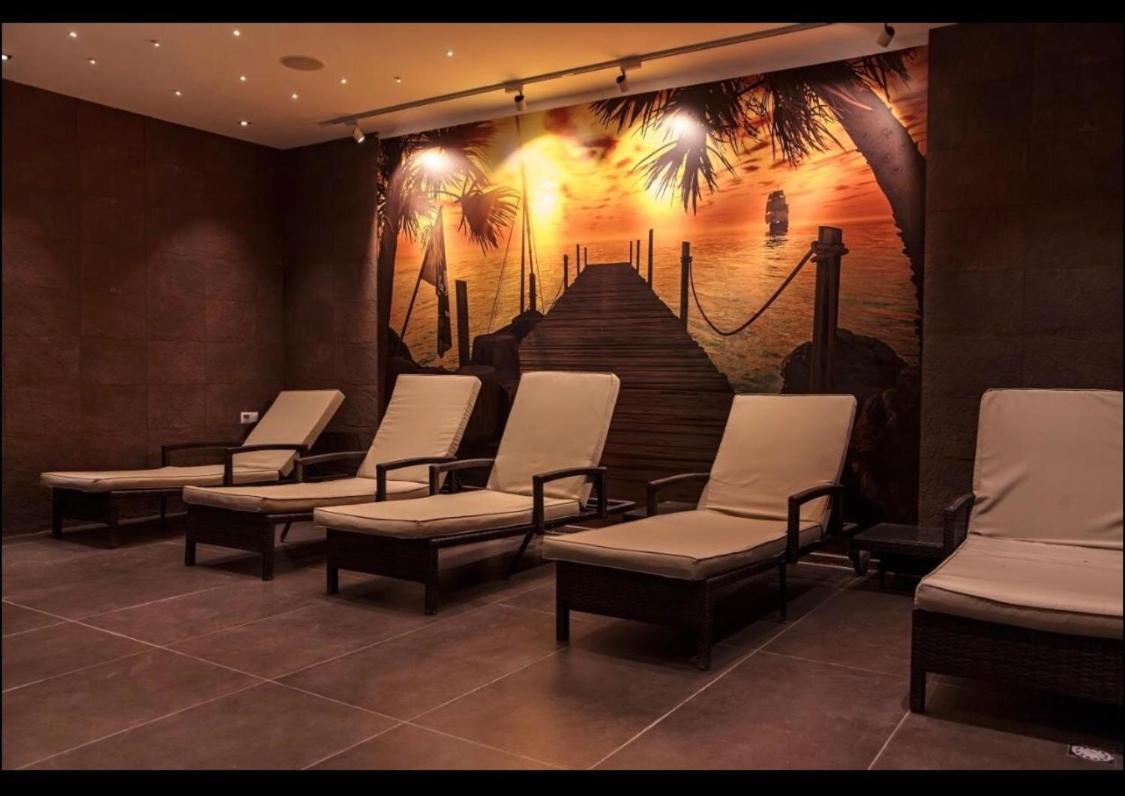 באקוריאני Orbi Palace, Room 536 מראה חיצוני תמונה